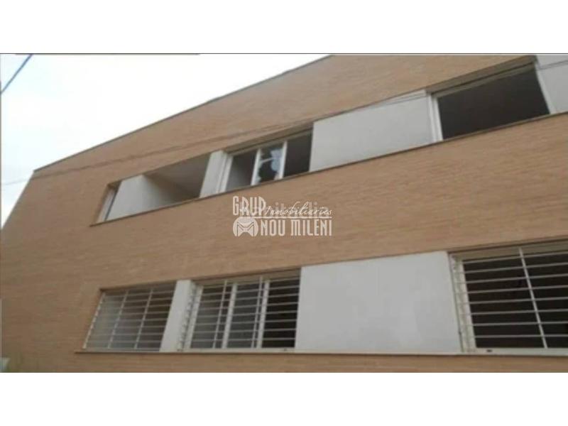 Foto 20f3ad59-2e5f-42c4-b9ed-4975dc0506fe. Edificio en hornerico 38 edificio en venta en Pedralba