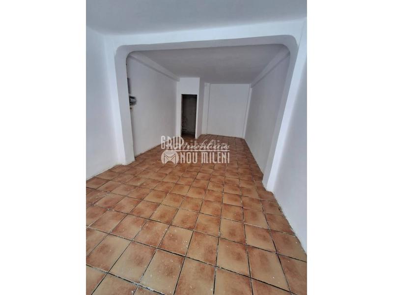 Foto 5d9611a4-0e88-4335-b024-ba8d4804e868. Local comercial a Barrio Benicalap Valencia