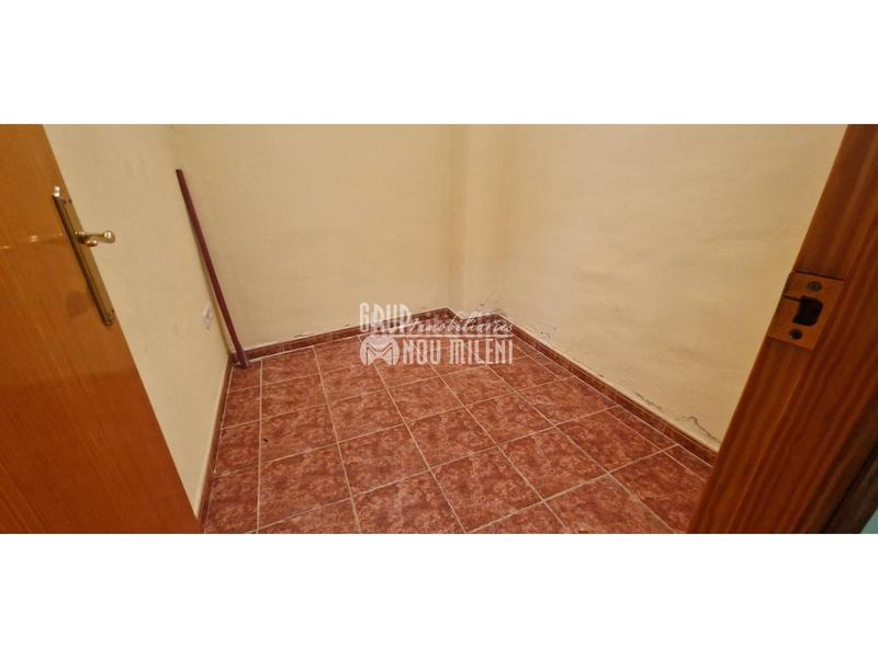 Foto 32e023c7-28a8-4ba7-b2f8-58fe5bb30d30. Geschäftsraum in doctor santiago vidal 9 in Sollana