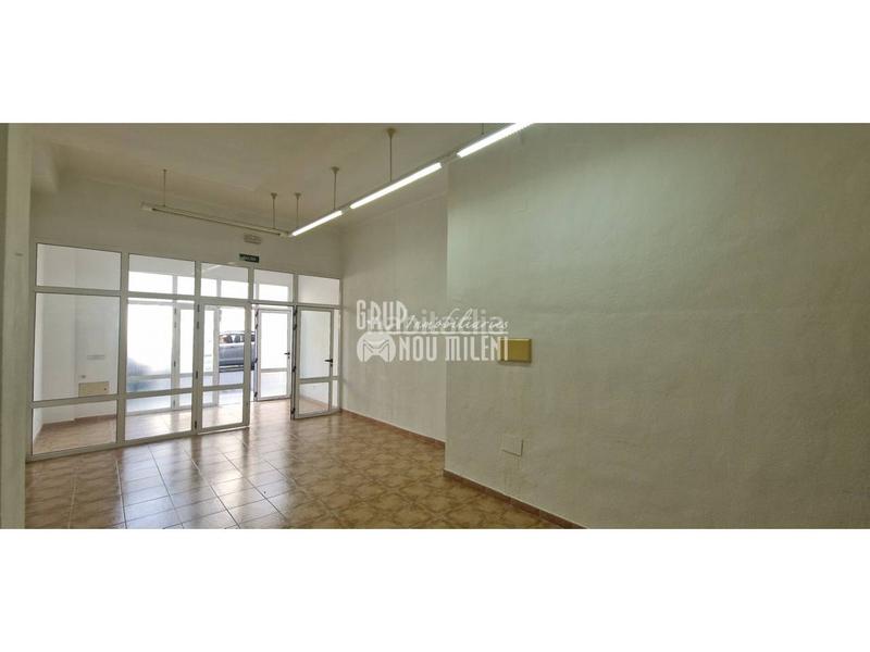 Foto b210ab0d-f56d-45eb-830e-2e617584aa32. Geschäftsraum in doctor santiago vidal 9 in Sollana
