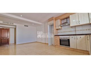 Affitto Appartamento  Calle miguel hernandez. Se alquila piso reformado de 2 habitaciones en benetússer