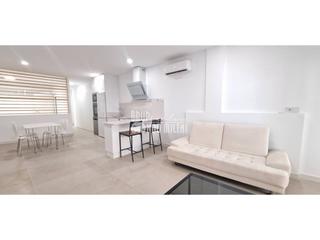 Miete Etagenwohnung in Catarroja. Local covertido a vivienda