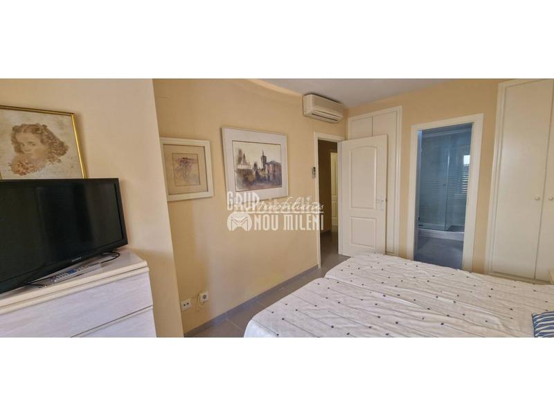 Foto b947766b-61fd-42ba-b22f-ee98603d47c6. Affitto appartamento con parcheggio piscina in El Perellonet Valencia