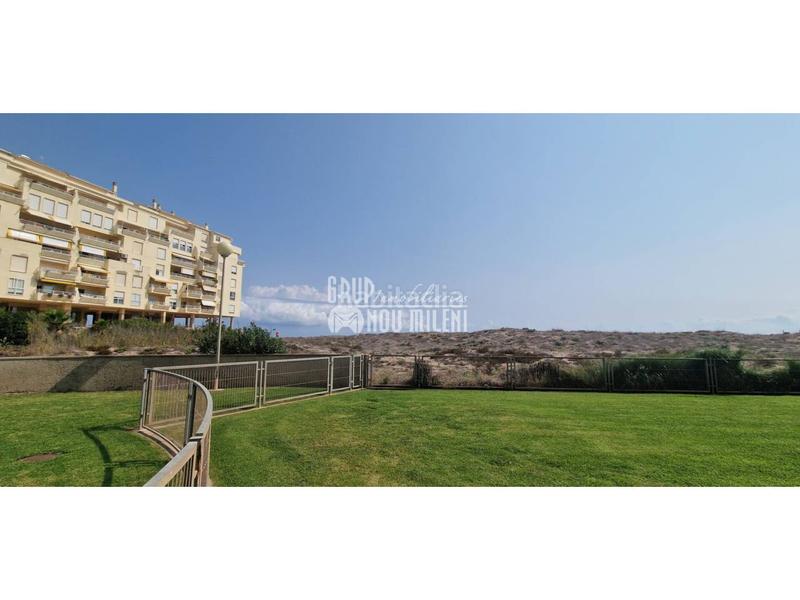 Foto 831818f1-c609-423b-a392-6a14cd84d91d. Location appartement avec parking piscine dans El Perellonet Valencia