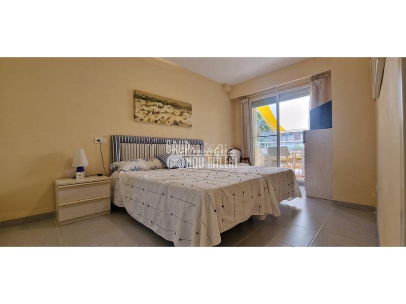 Foto 9744b2c7-25a2-4a3c-82a3-8eac31b00068. Location appartement avec parking piscine dans El Perellonet Valencia