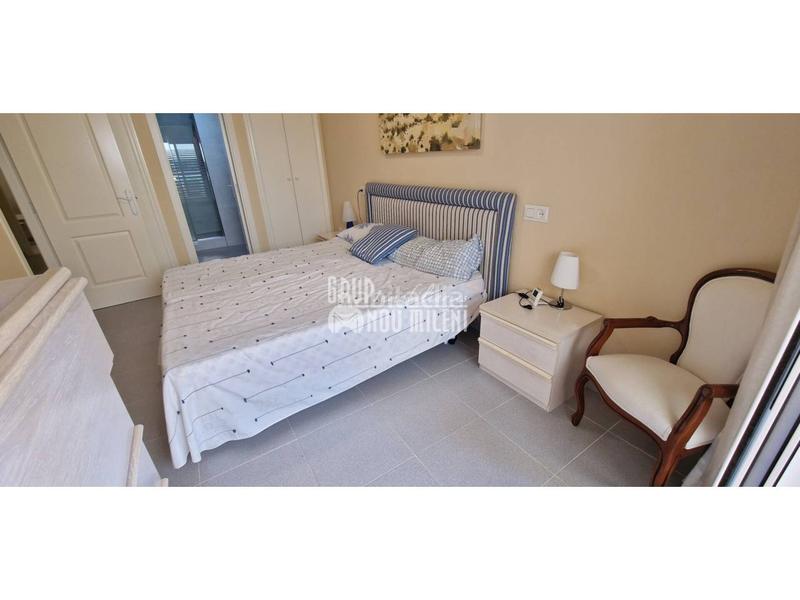 Foto 28effe39-7416-4e68-8f80-e5a3311fd734. Rent flat with parking pool in El Perellonet Valencia