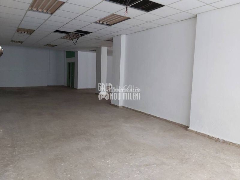 Foto a13f5ad7-85ee-4367-ad05-dc3156ba43d3. Local comercial a Zona Concordia Burjassot