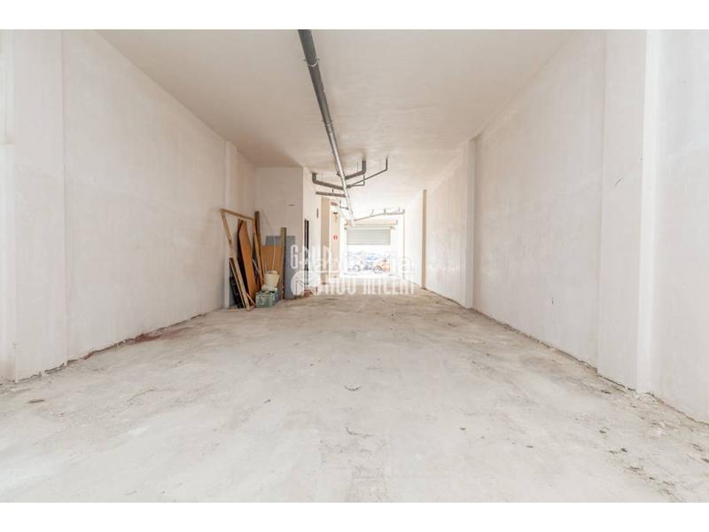 Foto f8e1c1b0-1bec-4064-ace0-aa0f2c95d5b9. Geschäftsraum in Algemesí