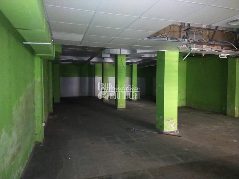 Foto 94515e99-9df0-4793-8bd3-b3a4a3bfd9f3. Geschäftsraum in Mont Olivet Valencia