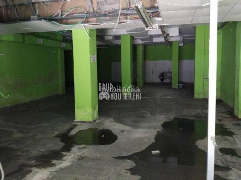 Foto bdd8c030-13bb-4cc7-97ee-8ed2fe646d0a. Geschäftsraum in Mont Olivet Valencia