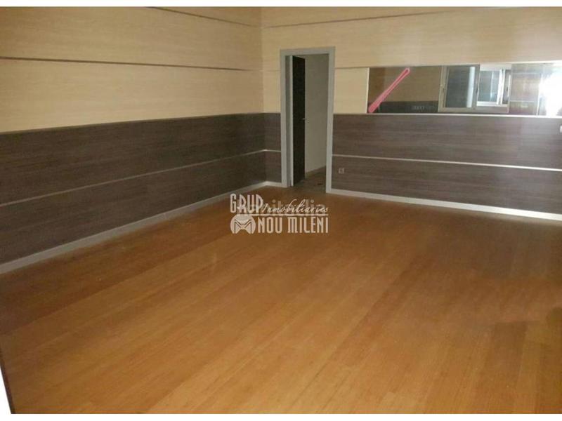 Foto eafda1b0-38fa-403a-9126-3d103f0f298e. Geschäftsraum in Sueca Sueca