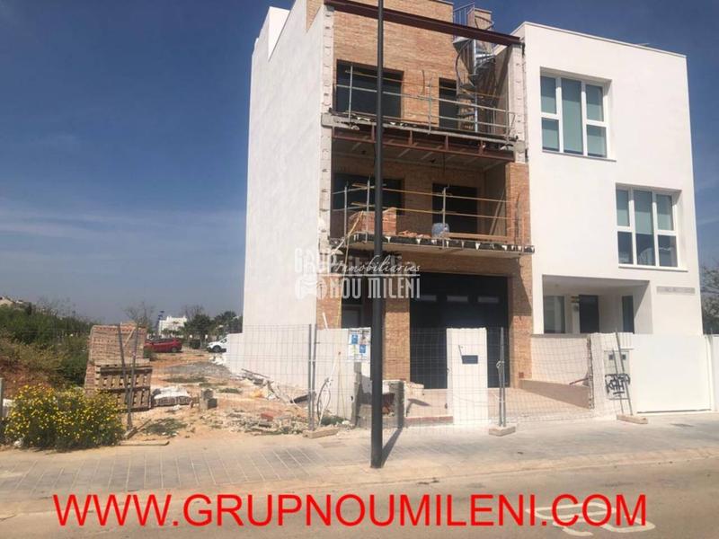 Foto b46a9343-abbf-42cc-9828-eb4b3516f3ab. Terreno residenziale in Massanassa