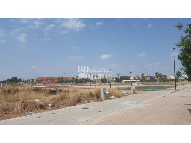 Foto dd4a79d1-1969-48b2-8705-75010a3771e2. Terreno residenziale in Massanassa