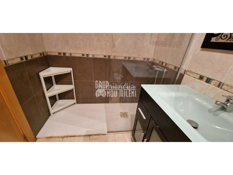 Foto 859011fe-e61a-46ce-a5fa-d9011c7b4acc. Lloguer pis amb aparcament a Catarroja