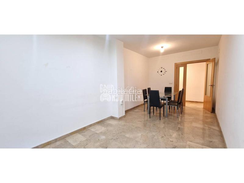 Foto 0c8063f0-5602-451c-829e-c4d4885aaa9b. Miete etagenwohnung mit parking in Catarroja