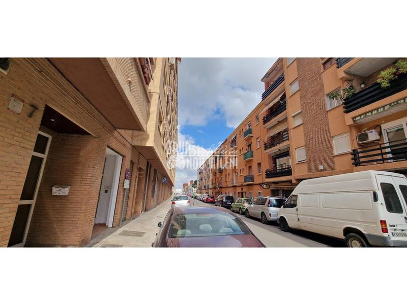 Foto 94f5dbed-5046-40c4-ad8e-efd87bb729f9. Parking voiture dans El Molí Torrent