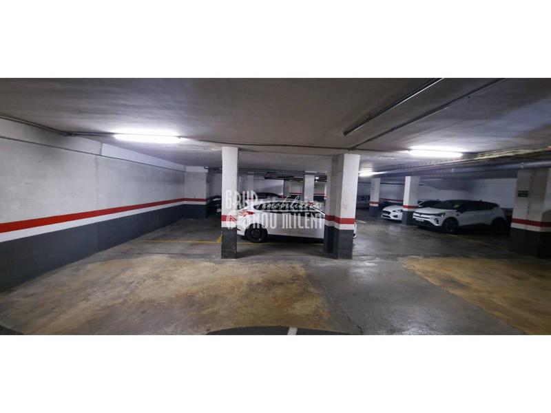 Foto e42a28cc-8d65-453f-91b8-c27a4ad0fe84. Parking voiture dans El Molí Torrent