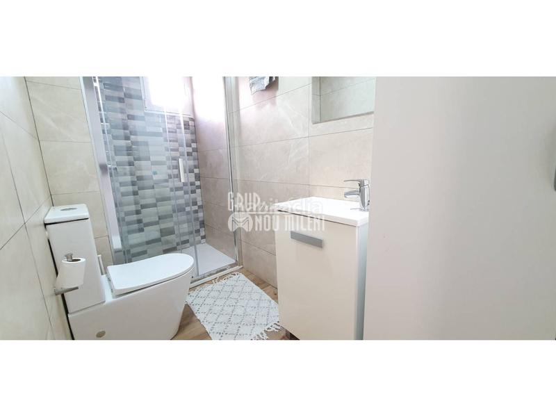 Foto a627e9c9-ca35-4dd8-8288-12cb18b93343. Affitto appartamento con parcheggio in El Perellonet Valencia