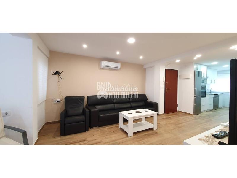 Foto fa6fe490-9141-4f6f-8ced-ee229d45ac9b. Affitto appartamento con parcheggio in El Perellonet Valencia