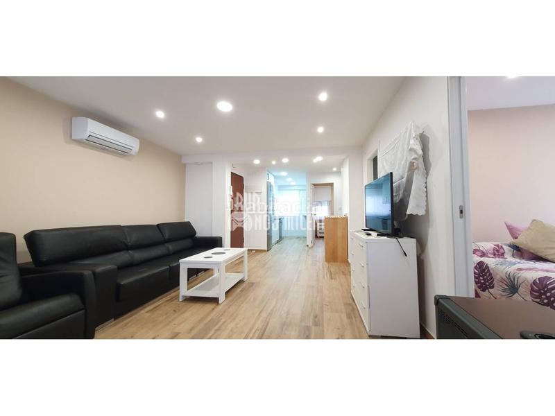 Foto 6f350e61-d5f9-40da-944b-f7cc1dc895e1. Miete etagenwohnung mit parking in El Perellonet Valencia