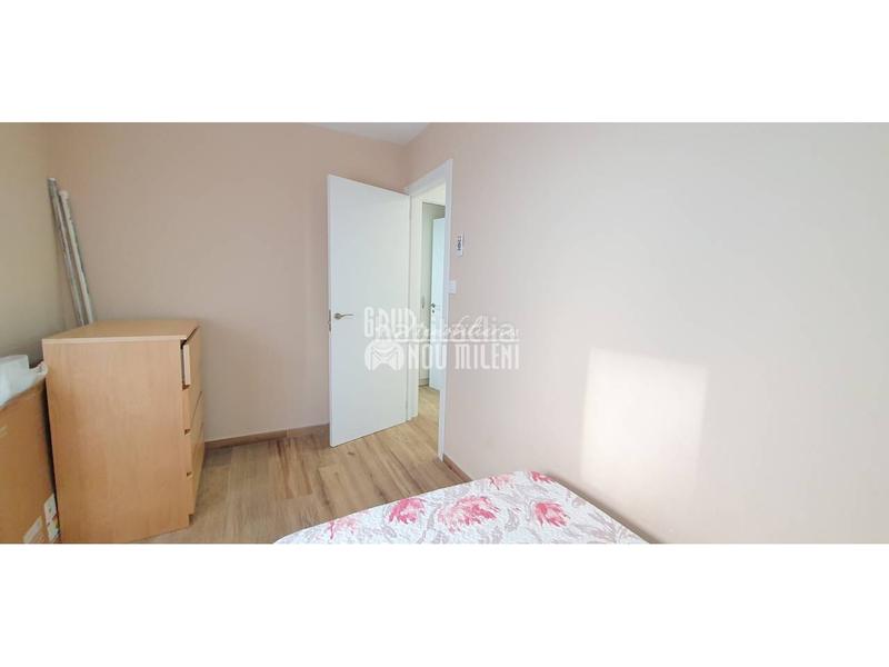 Foto 814bb8ee-d816-4ba7-bb96-3f9baf5fb625. Miete etagenwohnung mit parking in El Perellonet Valencia