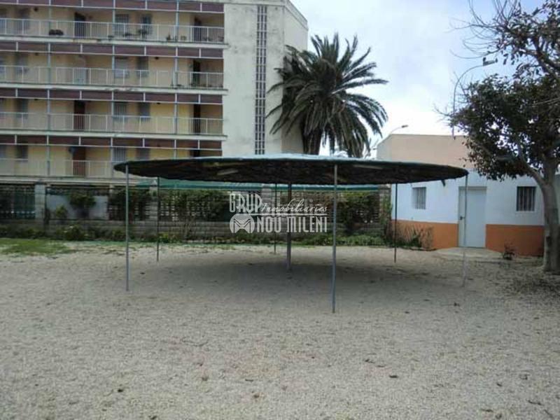 Foto 8da76538-8c09-4d4a-a8e0-27b8fce14a9e. Miete etagenwohnung mit parking in El Perellonet Valencia