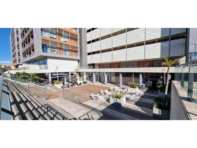 Foto 5d307d31-1b10-464b-9501-30189960349c. Loft amb aparcament a Vara de Quart Valencia