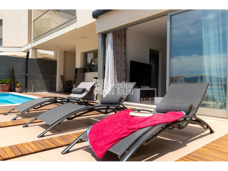 Foto a54a1b60-fc05-4aba-9d5c-b69cead15e0f. Affitto chalet con parcheggio piscina in El Faro Cullera