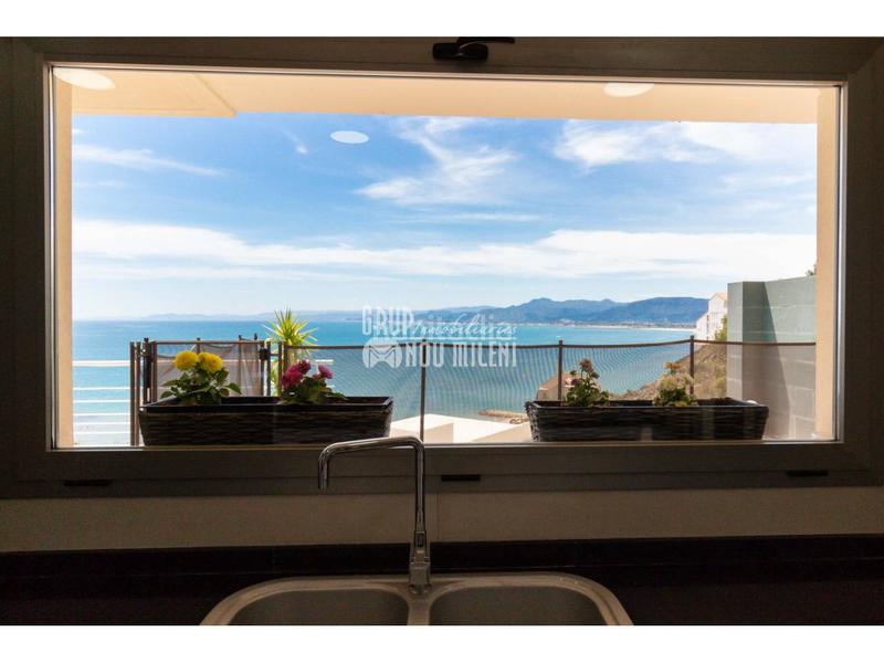 Foto 9318fe14-5fb0-4284-bedf-c11b0b7c089b. Location chalet avec parking piscine dans El Faro Cullera