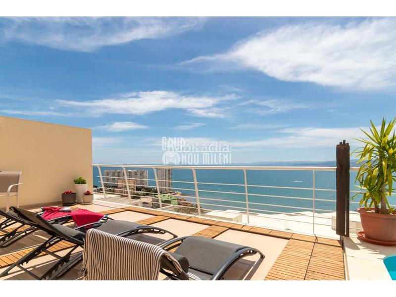 Foto 6cc9e80d-253f-49c9-b395-d49d9573c496. Rent chalet with parking pool in El Faro Cullera