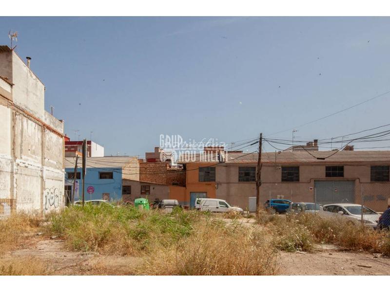 Foto bb28ecea-0209-4372-bde3-433cf5f19042. Gewerbliches grundstück in naranjo 2 in Sants Patrons Alzira