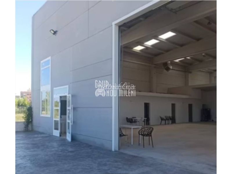Foto 4c9e2115-acd0-44fe-a05a-87a3f62a84ee. Nau industrial a Monserrat