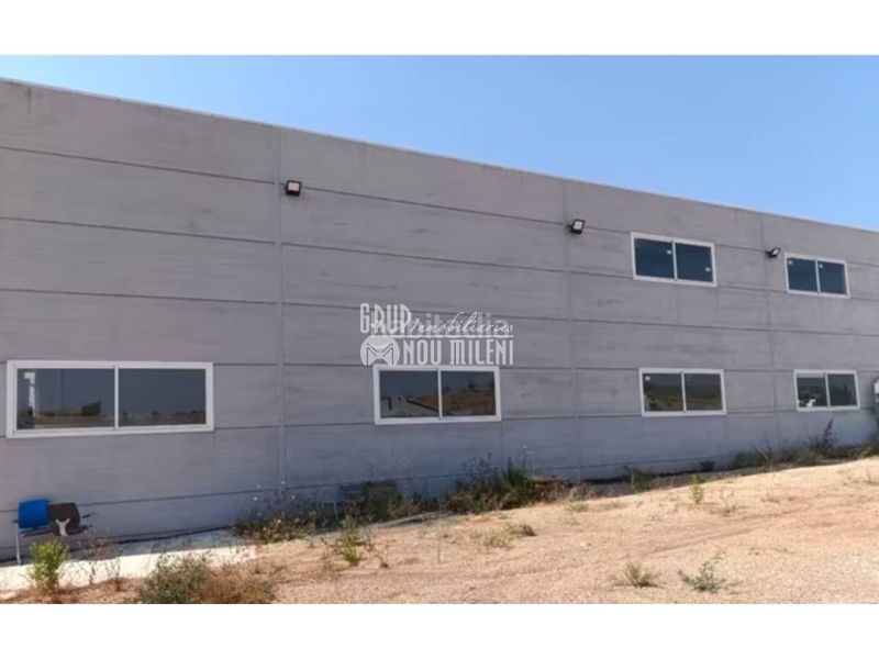 Foto 4e6b2650-ca59-4a49-a5be-f23021a8a253. Nau industrial a Monserrat