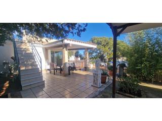 Location Chalet  Calle fronton. Alquiler de villa en bétera