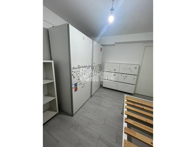 Foto a1b93e0a-94b8-4cba-b34d-16745519e5c9. Pis a Catarroja