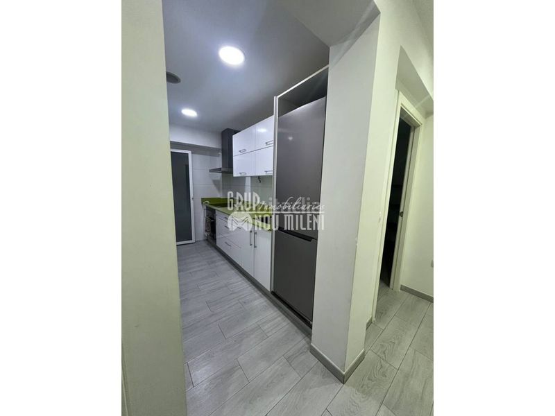 Foto c0cfeed4-dfe8-42cf-a4d8-7a8bdee6da7f. Pis a Catarroja