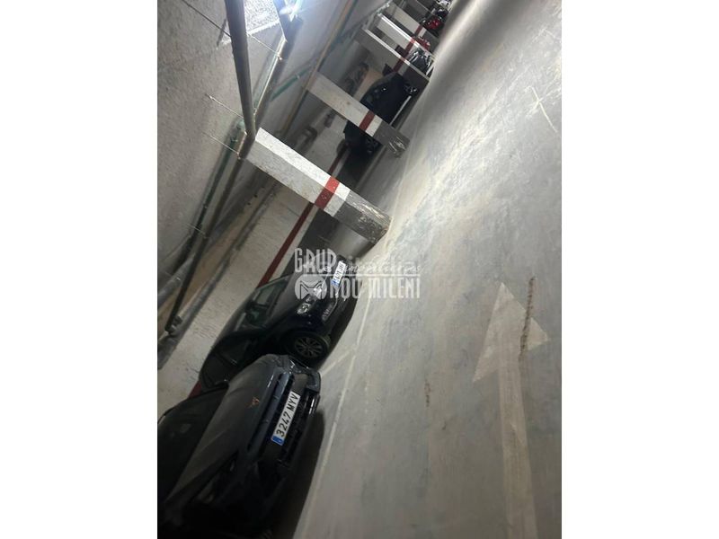 Foto 102c5340-9895-43b3-8782-d375f0125e97. Aparcament cotxe a Metro - Auditorio Paiporta