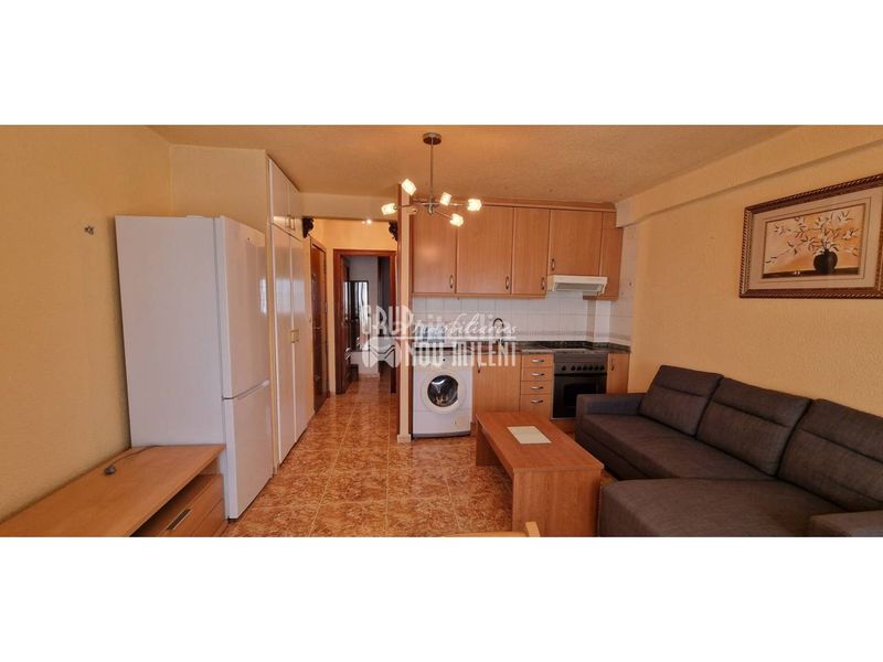 Foto 5147b9fd-4ab1-4594-ab7f-f2f8edd1f0d8. Pis amb aparcament a El Perellonet Valencia