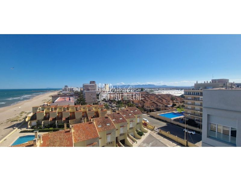 Foto 93ad6389-6d4c-43ca-9108-232e0b4f5c30. Pis amb aparcament a El Perellonet Valencia