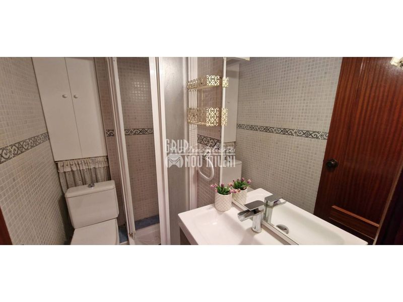 Foto ac06c446-734c-4ca0-87ed-5b0b39d019b9. Pis amb aparcament a El Perellonet Valencia