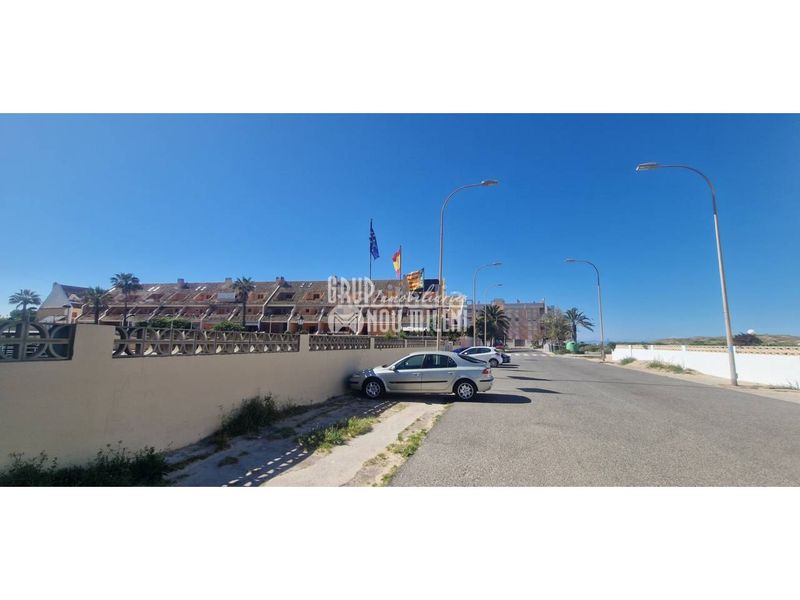 Foto eb4de767-6052-42ba-bee0-71c345322fec. Pis amb aparcament a El Perellonet Valencia