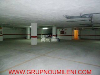 Aparcament cotxe  Calle mestre serrano. Garaje en venta en alcàsser