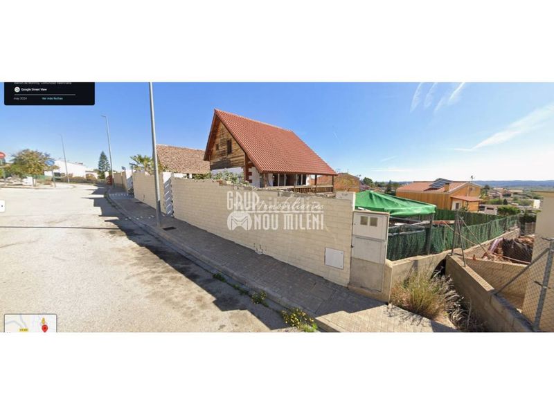 Foto fb1de7dd-4b1f-4ad0-9a8b-67a32fff2f60. Chalet mit parking pool in Montroi / Montroy