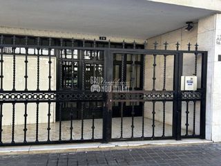 Etagenwohnung  Avenida albufera 26. Venta de piso en alfafar, amplio y luminoso para reformar