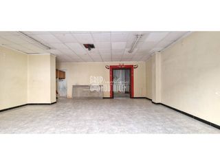 Miete Geschäftsraum in Catarroja. Local comercial en alquiler en catarroja