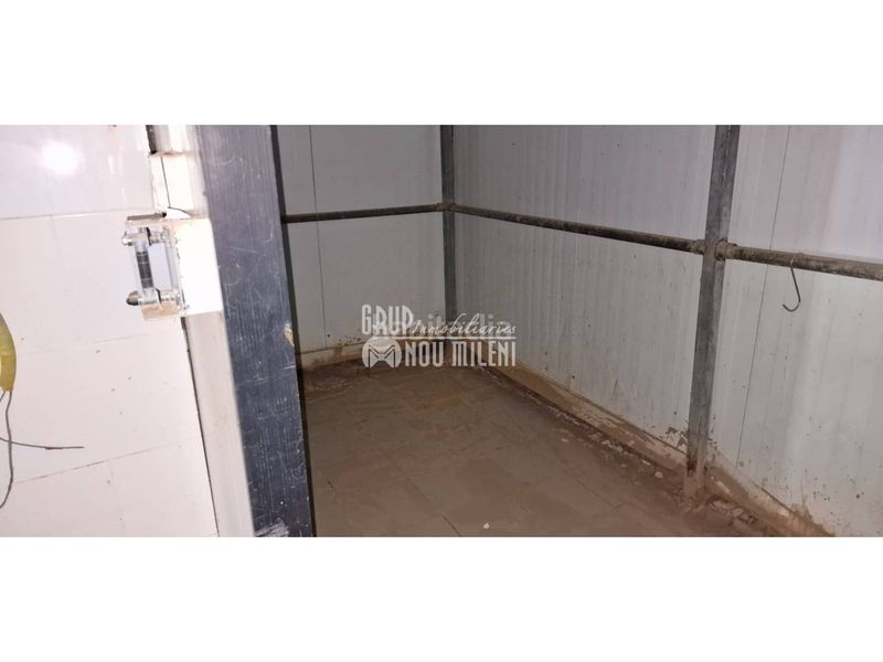 Foto 2880ea50-6e01-4537-9db9-ba966b2e0486. Local comercial a Catarroja