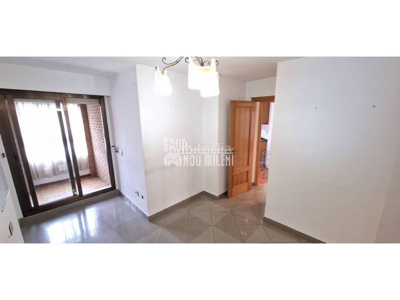 Foto 2c235377-ad31-4918-883d-bcc217522e47. Pis a Vara de Quart Valencia
