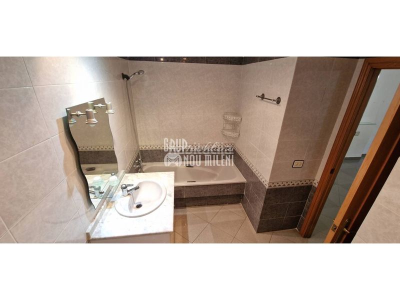 Foto 76c3712e-105a-4e52-9e50-aacd3c4aff53. Pis a Vara de Quart Valencia
