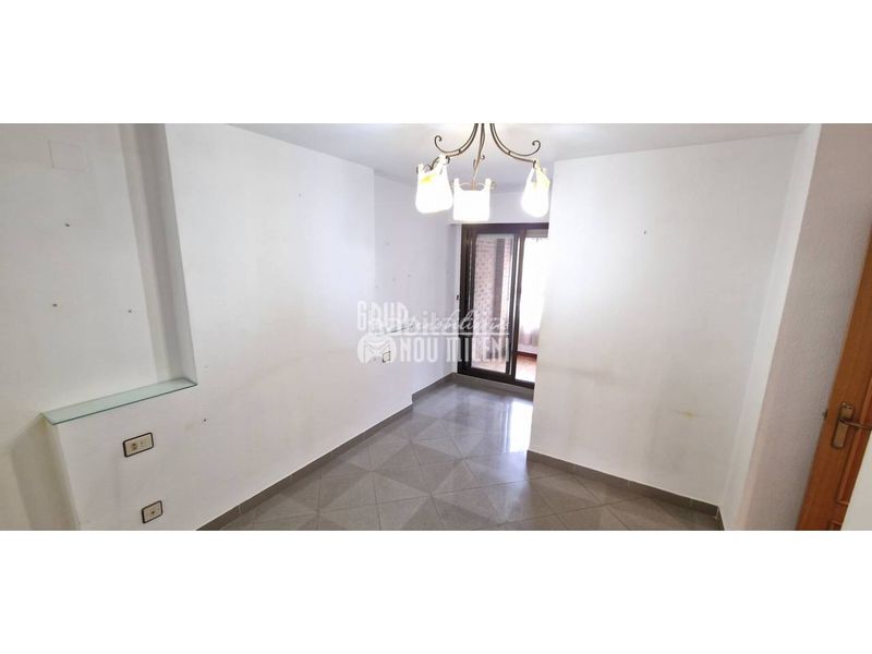 Foto da0ac510-1a65-4147-8d31-95faa8833941. Pis a Vara de Quart Valencia