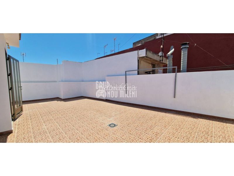 Foto 5de533bc-4a71-4248-a9c1-ebe750798687. Casa amb calefacció aparcament a Catarroja